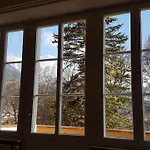 Koenigliche Villa Appartement Mit Balkon